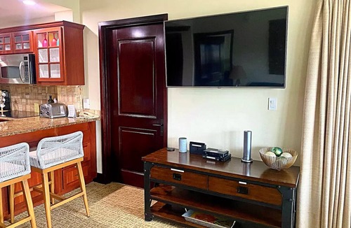 Wailua Resort | BEACH FRONT RESORT/SPA LARGE LUXURY GRAND SUITE! 2BED/3BATH/3BALCONY