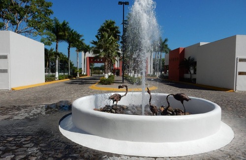 Flamingos Condo | BEACHFRONT 2-BD CONDO HAS IT ALL in Nuevo Vallarta, Mexico