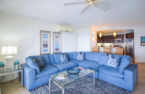 Dover Condo | Beachfront Condo with Pool - Sapphire 509 (2 bed)