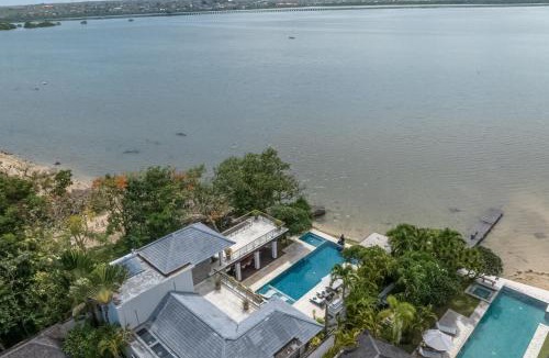 Kuta Selatan Villa | Beachfront Escape Villa