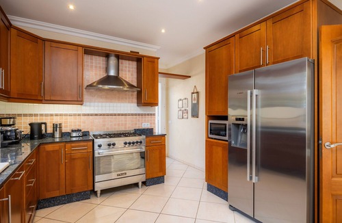 Sa Coma House | Beachside Holiday Home 'Casa Alegria' with Pool, Wi-Fi and Air Conditioning
