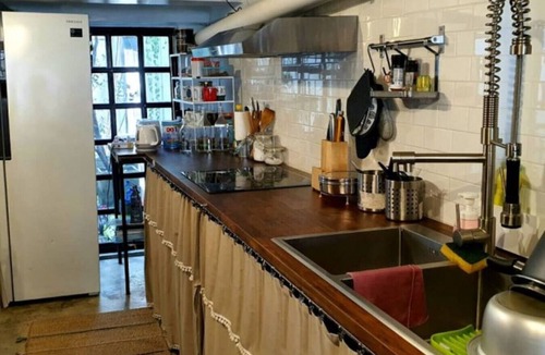 Phra Khanong Nuea House | Beautiful 5 Story Family House