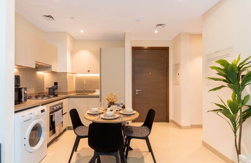 Dubai Apartment | Beautiful 1 Bed in Sobha Creek Vista