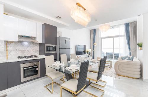 Discovery Gardens Apartment | Beautiful Al Furjan 2 bed apartment for 4 people