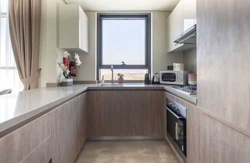 Dubai Apartment | Beautiful and Upscale 2BR Apartment in Dubai South