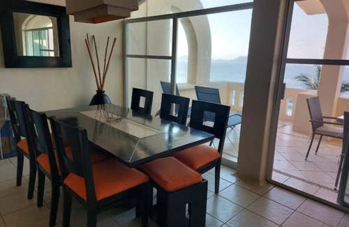Manzanillo Apartment | BEAUTIFUL BEACHFRONT CONDO IN MANZANILLO