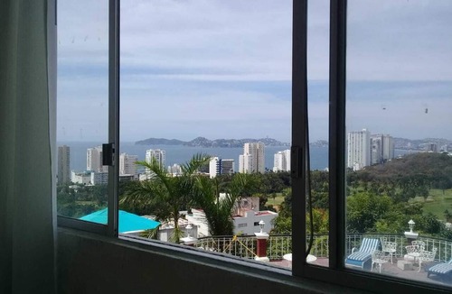Acapulco Apartment | Beautiful ocean views at Bella Vista Apartment