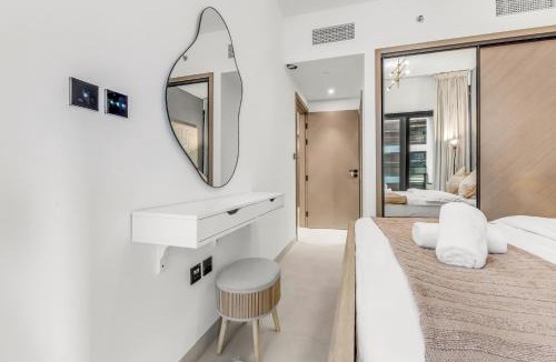 Jadaf Apartment | Binghatti 1-Bedroom Dream Stay