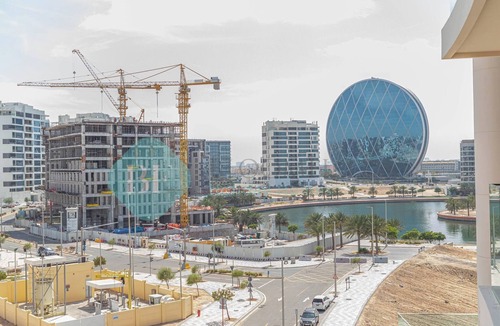 Al Raha Beach Apartment | Bloomfields Spacious STU in Thalassa Beach Front