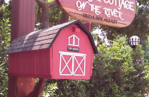 Mukdahan Bed & Breakfast | Bo Tree Cottage on The River