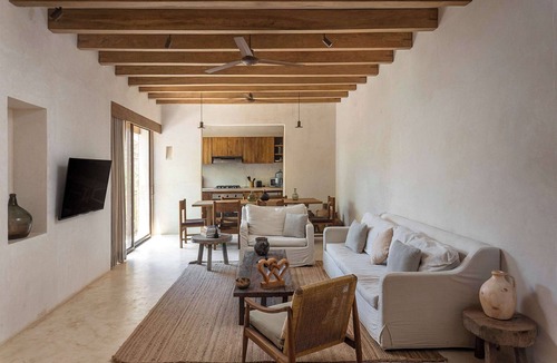 Tulum House | Boho-Chic 3BR Home | Private Rooftop Plunge Pool, Patio & Gated Communit