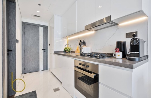 Arabian Ranches Apartment | Bookable - Studio Apartment Park View Samana Developers