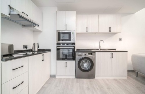 Barsha Heights Apartment | Boutique Luxury Living near Palm Jumeirah
