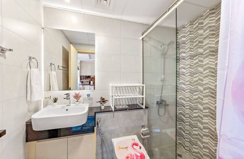 Jadaf Apartment | Brand New Apartment | 15 mins to Dubai Airport
