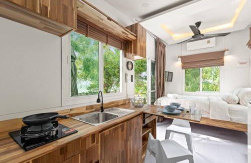Taling Ngam House | Brand New Beachfront & Secluded Tiny House