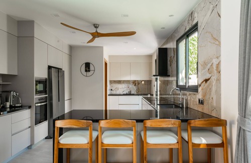 Bang Tao Villa | Breathtaking 4-Bedroom Villa near the beach! Perfect for your next vacation.