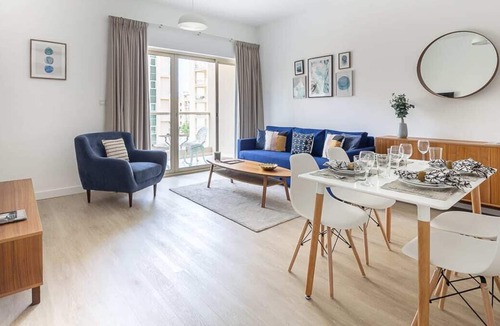 The Greens Apartment | Bright and Beautiful 1BR Apartment in The Greens!