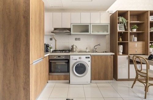 Discovery Gardens Apartment | Bright & Modern Studio in Al Furjan - Near Metro!