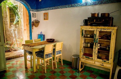 Barrio de Santiago Apartment | Budha by Majikal B&B