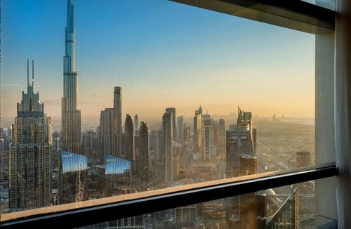 DIFC Apartment | Burj Khalifa & Downtown Views | 3BR Family Retreat Near Dubai Mall