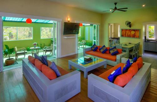 Hua Thanon Villa | Butterfly Garden Villa