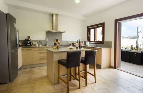Capdepera House | Ca na Patrona, viewpoint to Capdepera Castle. With pool and bbq (ETV/8903)