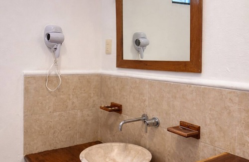Isla Aguada Hotel | Cabañas Laguna