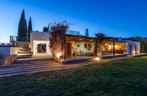 Santa Eulalia del Rio House | Can Skye