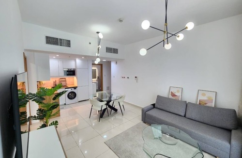 Al Sufouh 2 Apartment | Canal views at marina