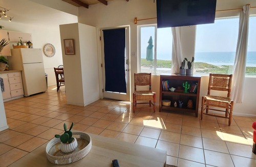 Ensenada House | CASA CACTUS - ON THE BEACH