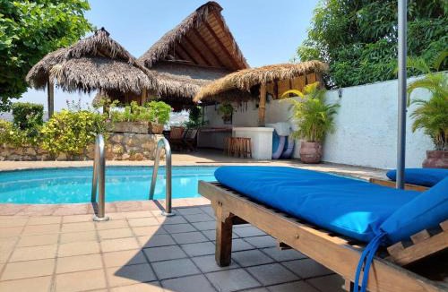 Tequesquitengo House | Casa Don Javier, 14p, Pool, Lake, Cook