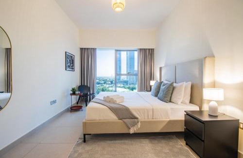 DIFC Apartment | Central Park Tower DIFC - 10 Minutes Walk to Metro - Spacious 1BDR