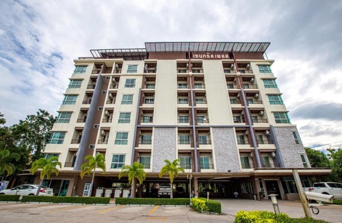 Chonburi Apartment | Central Place Serviced Apartment