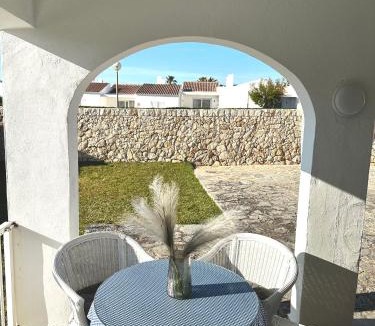 Cap d'Artrutx House | Chalets con piscinas privadas junto al mar