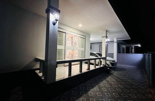 San Sai House | Charming 3-bedroom house with AC, WiFi in lovely Chiang Mai
