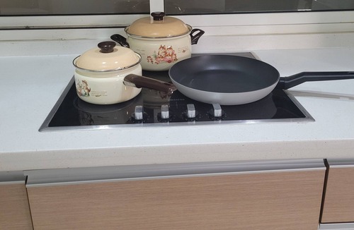 Yan Nawa Condo | Charming 2-bedroom duplex with WiFi, AC in wonderful Krung Thep Maha Nakhon