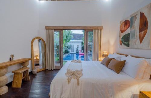Kedewatan Villa | Charming Villa with Private Pool & Garden