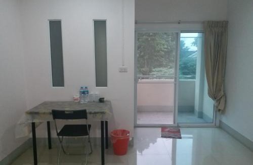 Sung Noen Hotel | Chawalee Place