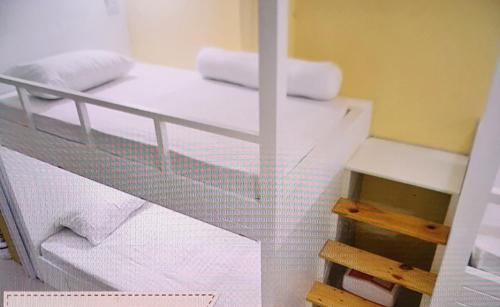 Wua Lai Hostel | Chiang Mai Gate Capsule Hostel