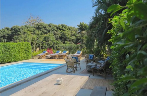 Saraphi Villa | Chiang Mai Luxury 5 Bedroom Private Pool Villa