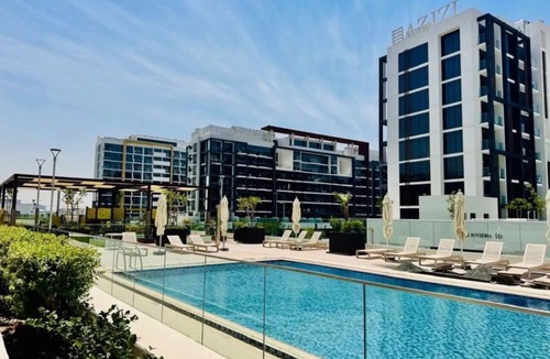 Nad Al Sheba Apartment | Chic studio 1-bedroom with AC, WiFi in amazing Dubai BIG PATIO