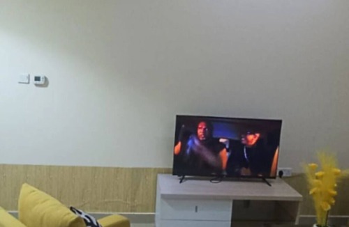 Bur Dubai Apartment | Chic studio with AC and WiFi in wonderful Dubai