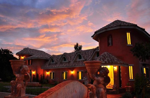 Thong Pha Phum Resort | Cinque Terre Resort
