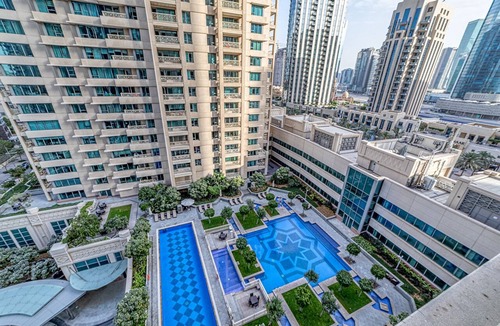 Downtown Dubai Apartment | Classic Arabian 2BR Fountain Views - 29 Boulevard