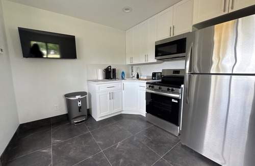 Clewiston Apartment | Clewiston Comfort #1 – Cozy 1BR Retreat