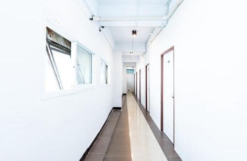Talat Yot Hostel | Close The Hidden Khaosan Rambutri - เดอะ ฮิดเดน ข้าวสาร รามบุตรี