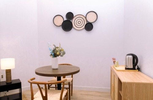 Jumeira 3 Villa | Cloud 9 Suite at Sunset Beach - Full Moon Villa