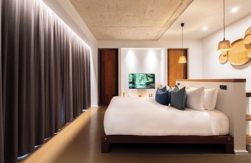 Bang Krasop Hotel | Coconut Lane Bangkok