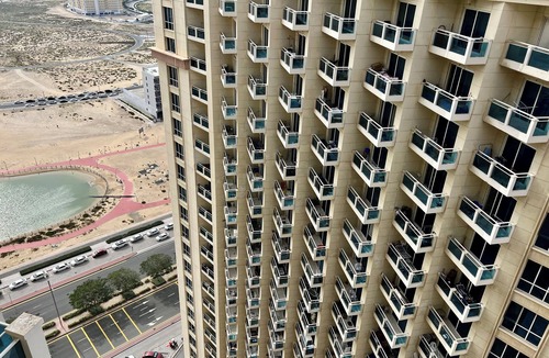 Dubai Production City Apartment | Cosmos Living Stunning Apt in Lago Vista
