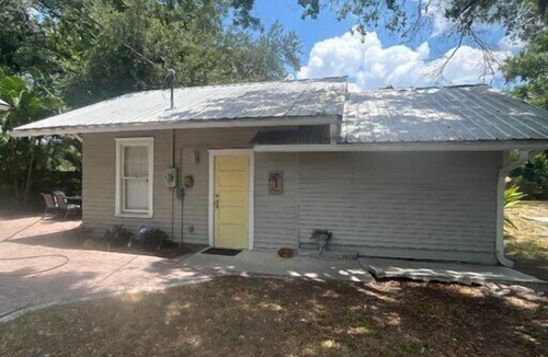 Arcadia Historic District Cottage | Cottage in central Arcadia available for long term stays